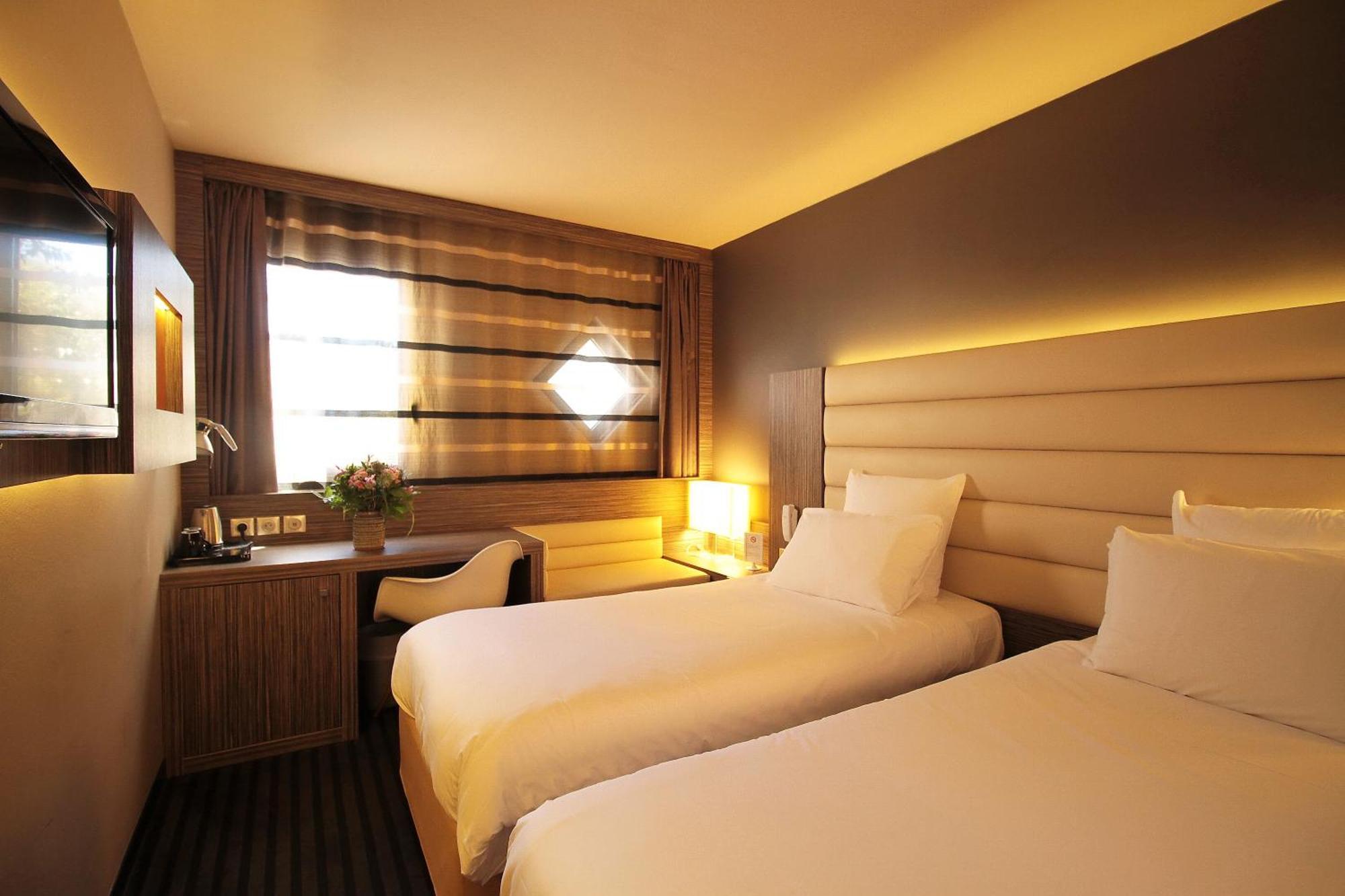 Twin Room,1208426080:JPEG