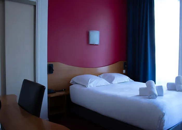 Le Clocher De Rodez Centre Gare Toulouse